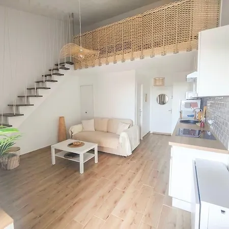 Plage 100m, Piscine Chauffee, Vue Mer Imprenable Apartment