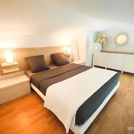 Plage 100m, Piscine Chauffee, Vue Mer Imprenable Apartament *