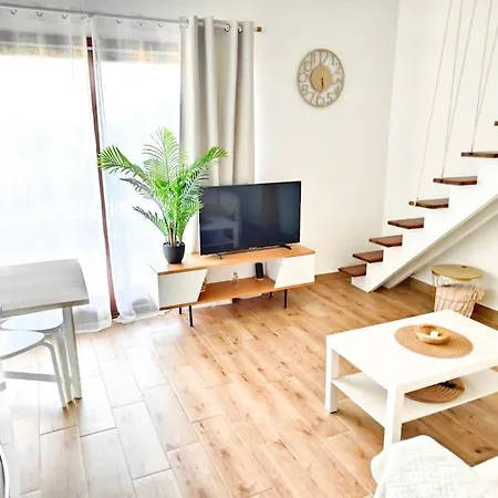 Apartament Plage 100m, Piscine Chauffee, Vue Mer Imprenable *