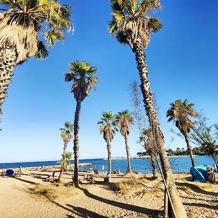 Plage 100m, Piscine Chauffee, Vue Mer Imprenable Apartament
